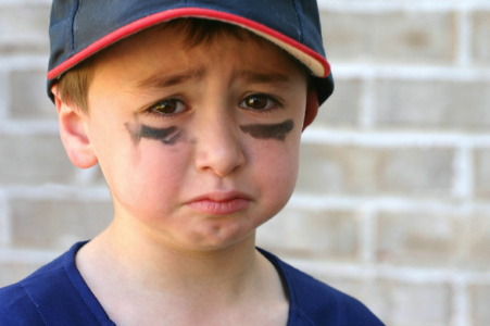crying-baseball-boy