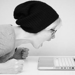 10 Facebookos önkínzás