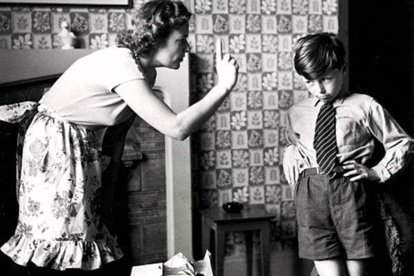 10 dolog, amit mindenki ismer, aki szigorú szülők mellett nőtt fel